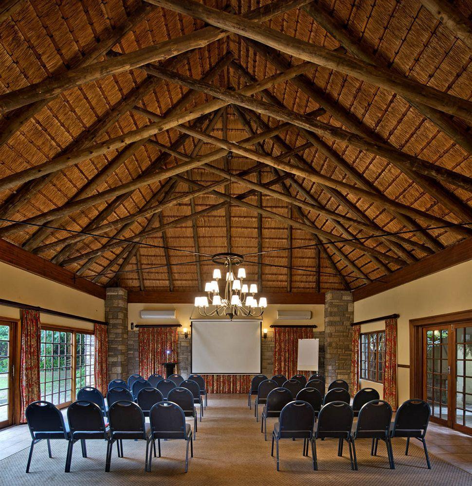 Champagne Sports Resort Drakensberg Екстериор снимка
