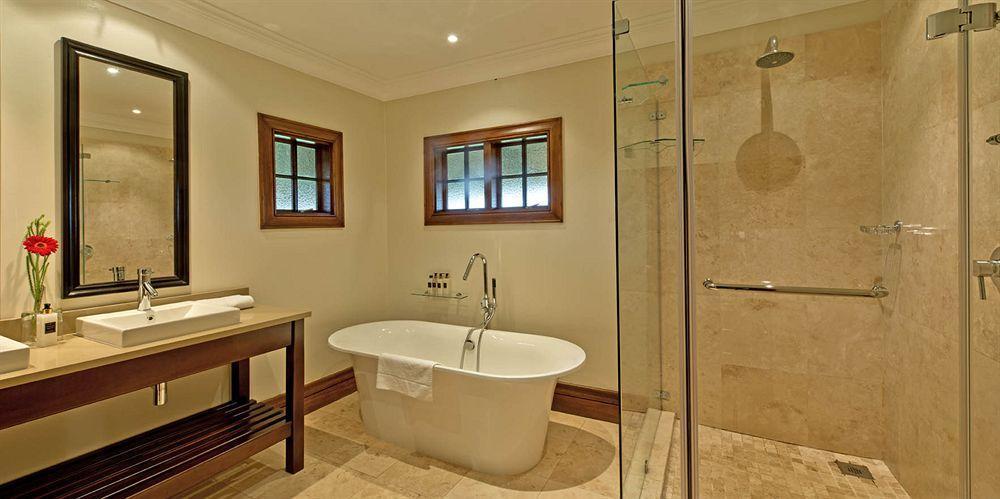 Champagne Sports Resort Drakensberg Екстериор снимка